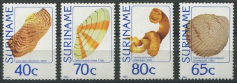 (Dinozavr_nabor_033(1) Набор марок Динозавры. Suriname