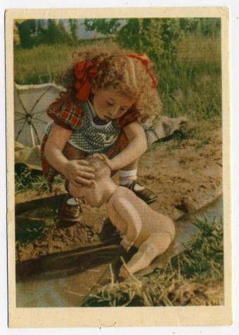 (Deti-1955_SH03095) 1955г. "Сейчас я тебя вымою" изд. ИЗОГИЗ
