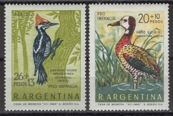 Аргентина - кат. №1034-1035