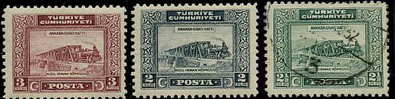 Турция(Turk_train_885-87(1) Марки паровозы. Кат. №885-887**/гаш.
