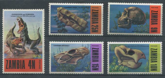 (Dinozavr_nabor_071(1) Набор марок Динозавры. Zambia
